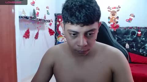 wiilliam online show from December 28, 3:37 pm