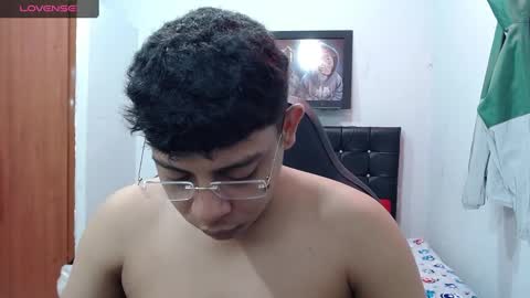 wiilliam online show from February 15, 12:01 pm