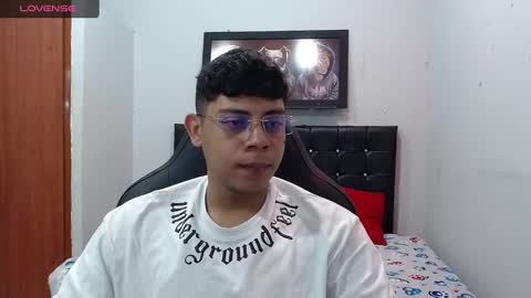 wiilliam online show from February 13, 12:21 pm