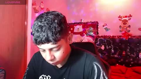 wiilliam online show from December 7, 5:31 pm