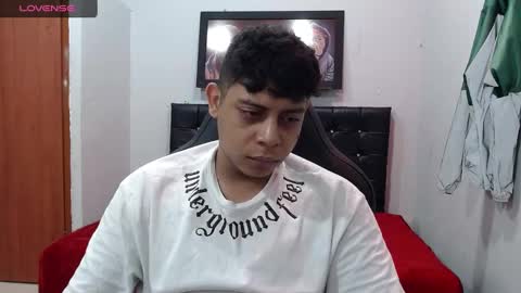 wiilliam online show from March 5, 1:06 pm