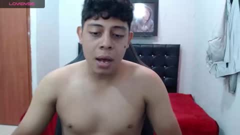 wiilliam online show from February 22, 2:06 pm