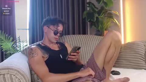 William online show from July 2, 5:57 am