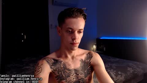 Snapshot of william_henry_a chatting on October 25, 12:34 am William online show from October 25, 12:34 am
