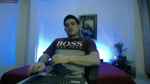 william_steel_ online show from April 14, 11:43 am