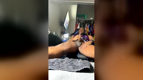 Dave online show from April 6, 9:10 am