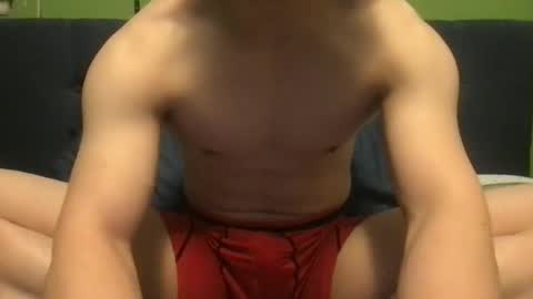 Snapshot of winsome_naked_gentleman chatting on January 2, 1:38 am WInsome online show from January 2, 1:38 am