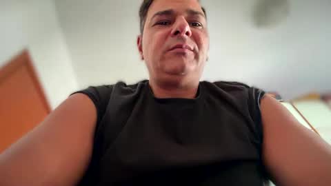 Witebull online show from April 4, 10:23 am