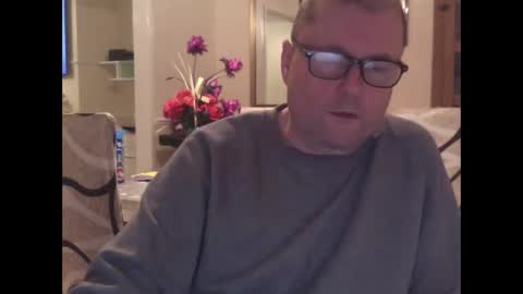 wobble444 online show from October 13, 12:16 am