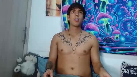 wolf_light online show from January 14, 12:26 am