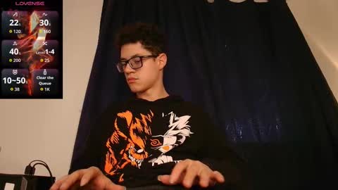 Snapshot of wolfan_sky chatting on October 2, 12:09 pm  W O L F  online show from October 2, 12:09 pm