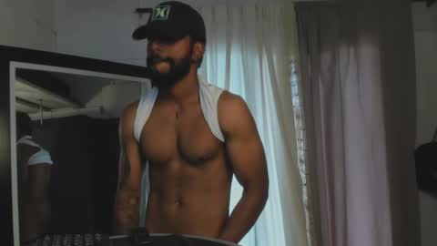 Snapshot of wonkaeno_ chatting on October 21, 8:12 pm Wonkaeno  online show from October 21, 8:12 pm