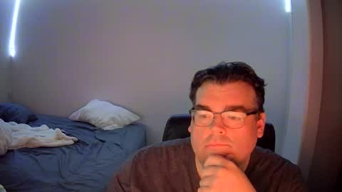 WoodCouldShould86 online show from September 23, 3:50 am