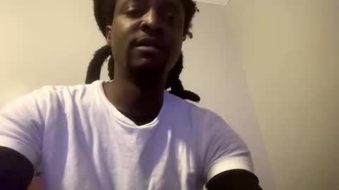 Snapshot of woodpipe69 chatting on March 5, 2:03 am Woodpipe69 online show from March 5, 2:03 am