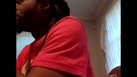 Snapshot of woodpipe69 chatting on January 9, 1:24 pm Woodpipe69 online show from January 9, 1:24 pm