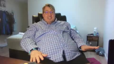 Wren Valentino online show from February 18, 6:39 pm