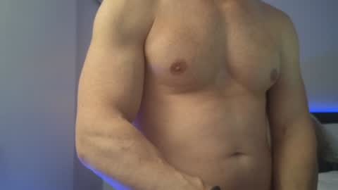 Snapshot of wrigley2024 chatting on December 31, 8:04 am wrigley2024 online show from December 31, 8:04 am