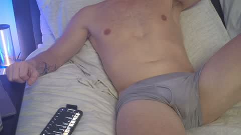 Snapshot of wrigley2024 chatting on January 6, 1:31 am wrigley2024 online show from January 6, 1:31 am