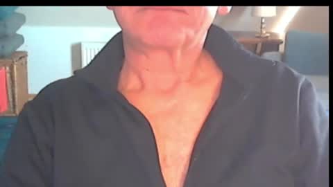 Wuki online show from March 2, 4:03 pm