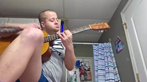 Snapshot of wundrsword33 chatting on March 2, 5:23 am BONER DONOR online show from March 2, 5:23 am