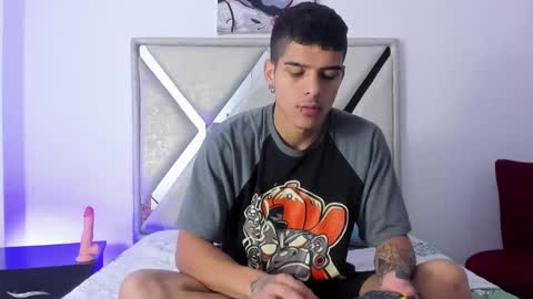 wyatt online show from November 28, 12:29 pm