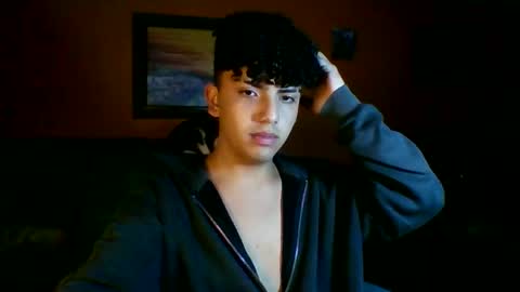 x_oscar_x online show from May 24, 5:57 am