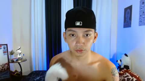 Charlie online show from July 18, 6:24 pm