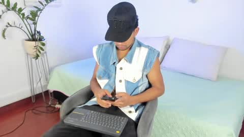 Gambaru online show from May 17, 2:24 pm