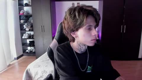 xIce Boy online show from February 3, 1:38 pm