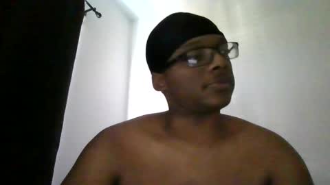 Xscottypx619 online show from May 11, 9:23 pm