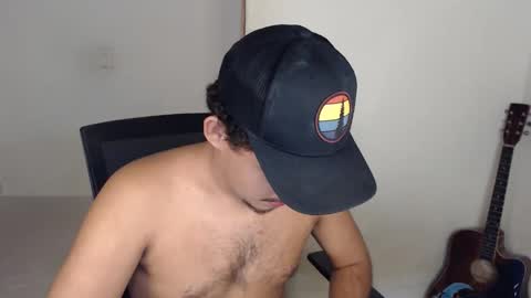 Snapshot of xtranherr chatting on October 30, 2:02 am xtranherr online show from October 30, 2:02 am