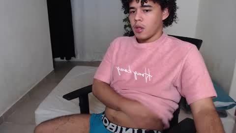 Snapshot of xtranherr chatting on January 18, 3:13 am xtranherr online show from January 18, 3:13 am