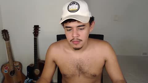 Snapshot of xtranherr chatting on October 22, 1:31 am xtranherr online show from October 22, 1:31 am