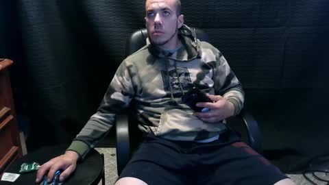 xxScubaStevexx online show from November 23, 9:53 am