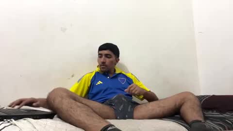 Snapshot of y0ungwithbrowndick chatting on March 11, 3:05 am BROWN DICK online show from March 11, 3:05 am