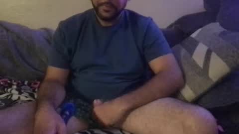 Snapshot of y2ab chatting on September 16, 11:05 pm Horny dude D online show from September 16, 11:05 pm