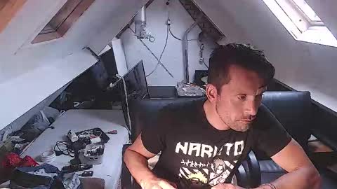 Snapshot of yallayalla1806 chatting on September 20, 1:00 pm yallayalla1806 online show from September 20, 1:00 pm