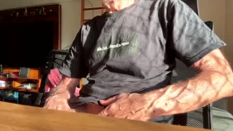 yannisv online show from February 8, 9:48 am