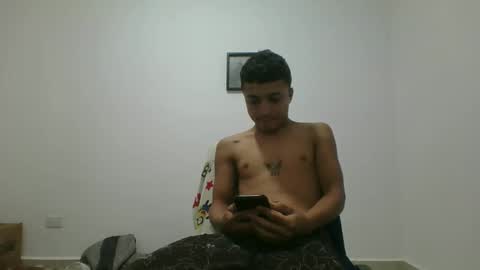 yissus_20 online show from October 14, 7:10 pm