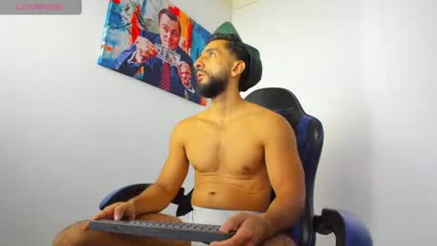 Yiyo online show from July 19, 5:13 am