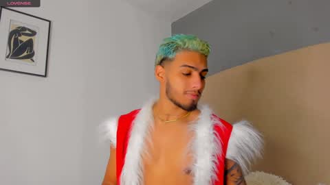 Yoi Olimpo online show from December 31, 12:36 pm