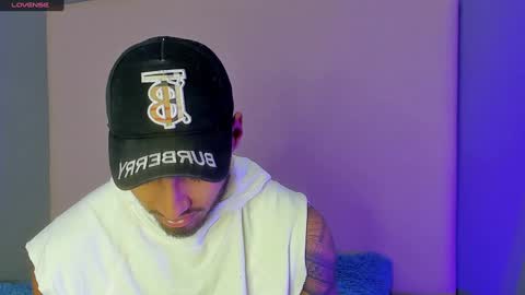 Yoi Olimpo online show from January 31, 12:07 pm