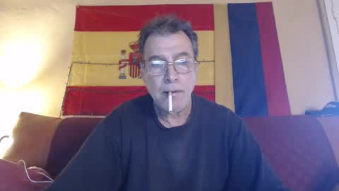 Snapshot of yosep44 chatting on March 11, 11:44 am yosep online show from March 11, 11:44 am