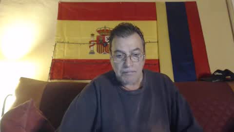 Snapshot of yosep44 chatting on December 24, 6:11 am yosep online show from December 24, 6:11 am