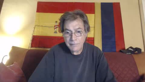 Snapshot of yosep44 chatting on October 10, 5:56 am yosep online show from October 10, 5:56 am