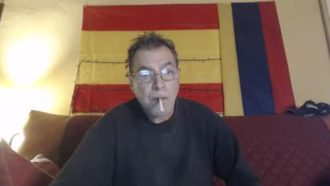 Snapshot of yosep44 chatting on February 23, 12:00 pm yosep online show from February 23, 12:00 pm