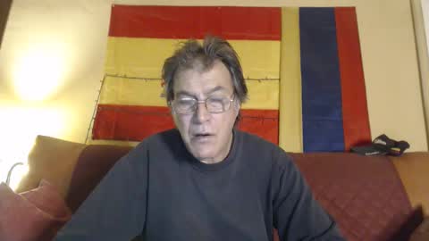 Snapshot of yosep44 chatting on October 9, 5:45 am yosep online show from October 9, 5:45 am