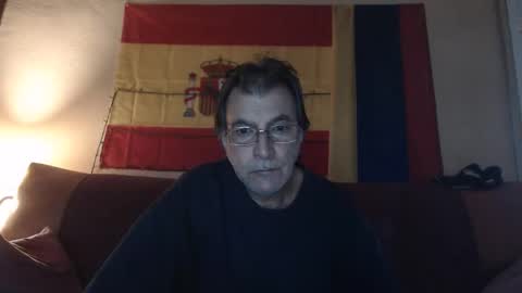 Snapshot of yosep44 chatting on November 1, 9:35 am yosep online show from November 1, 9:35 am