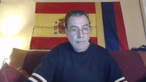 Snapshot of yosep44 chatting on February 1, 9:11 am yosep online show from February 1, 9:11 am