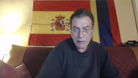 Snapshot of yosep44 chatting on January 23, 6:35 pm yosep online show from January 23, 6:35 pm